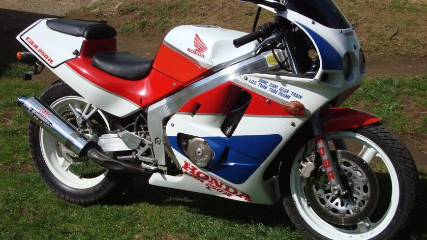 Honda vfr 750 rc30