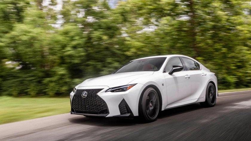 Lexus is 350 2021