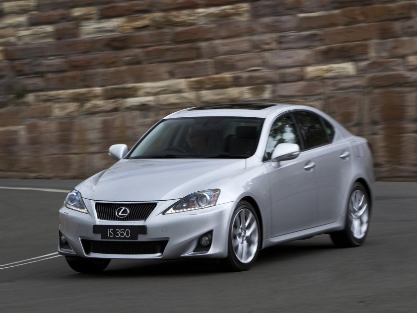 Лексус ИС 250 2010