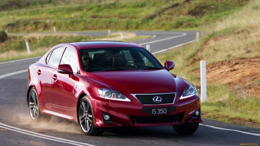 Lexus is 250 2
