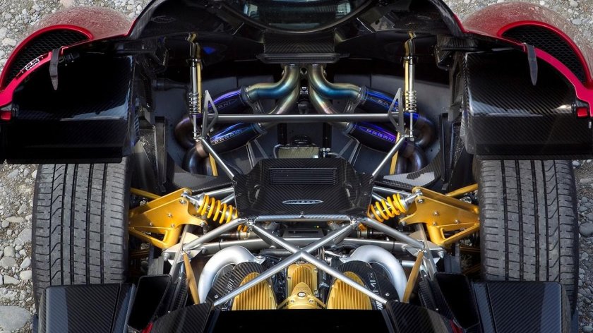 Pagani Huayra под капотом