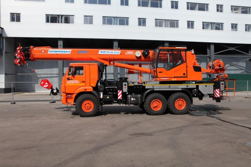 Подъёмник-кран стреловой ПКС-55713-4к-4в