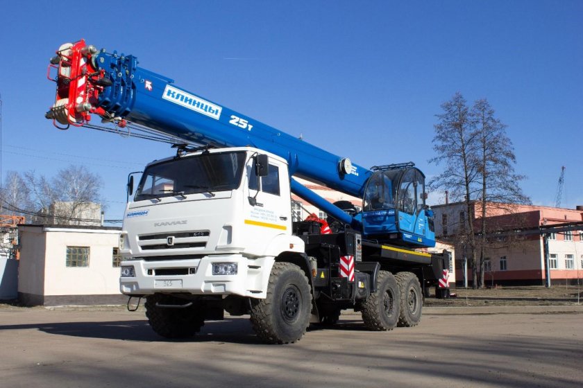 Кран КАМАЗ 55713 5к4