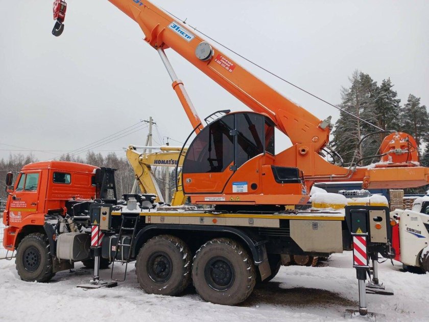 Автокран 25 тонн