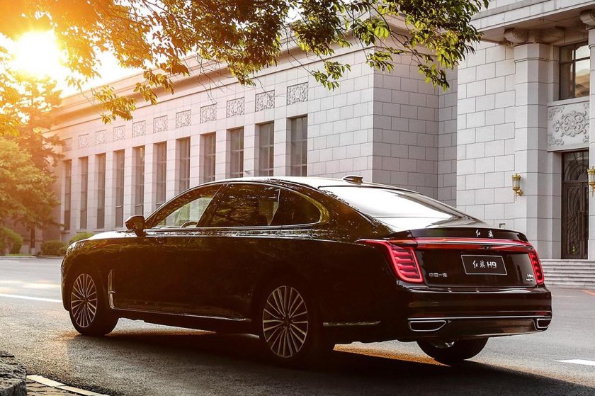 Седан Hongqi h9