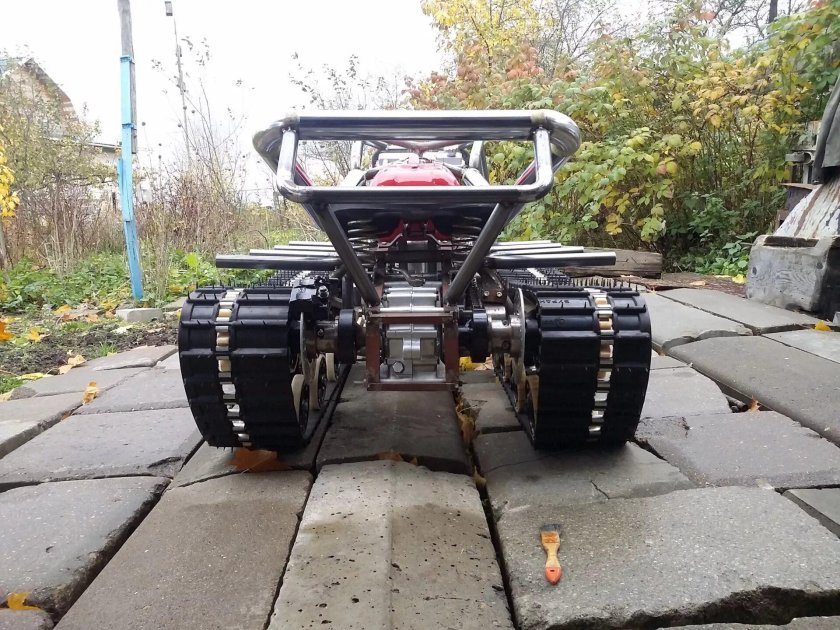 Гусеничный мини вездеход плу