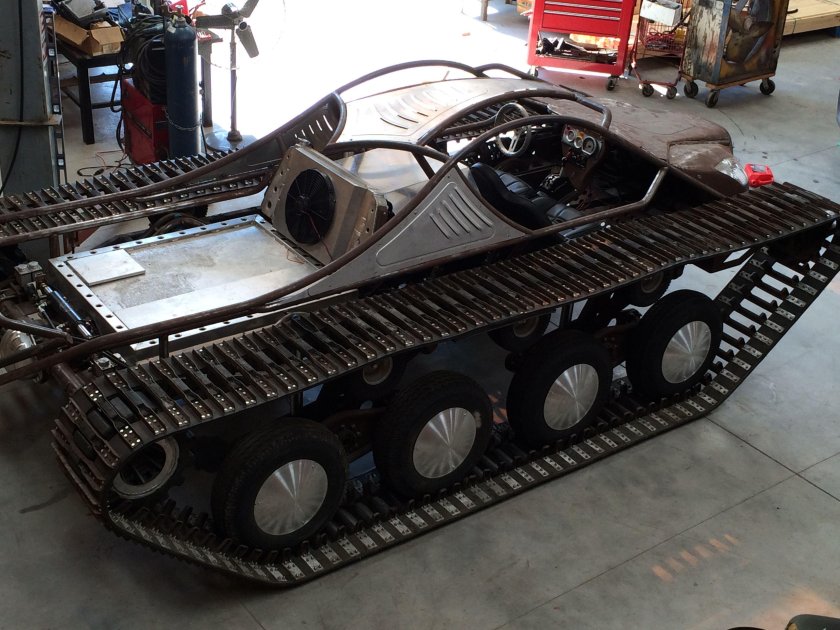 Гусеничный вездеход ВАЕР 1800