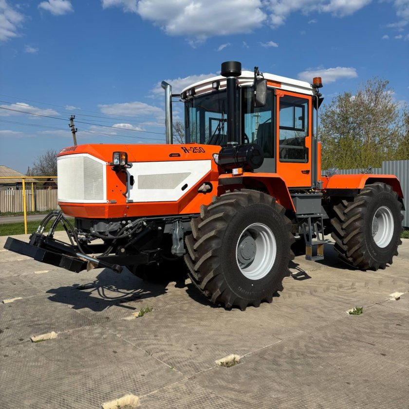 Трактор хтз т 150