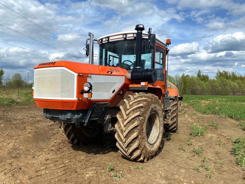 Ярославский трактор