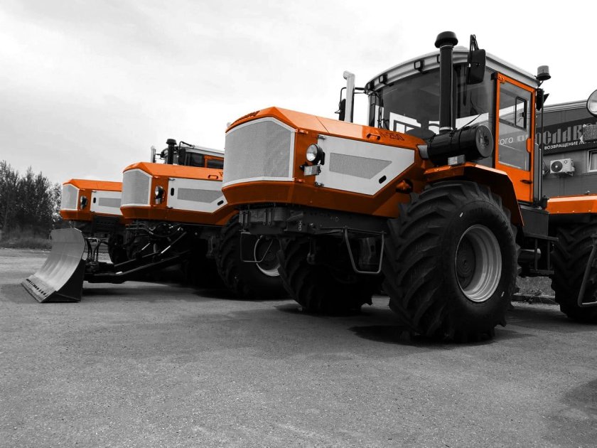 Трактор Ярославец 250