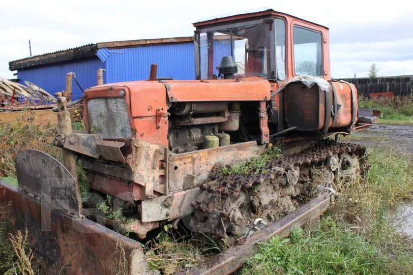 Трактор ВГТЗ ДТ-75, 1996 вес