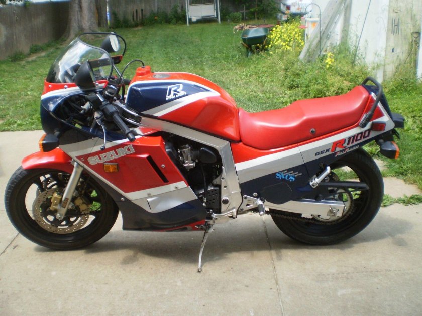 Сузуки 750 старый