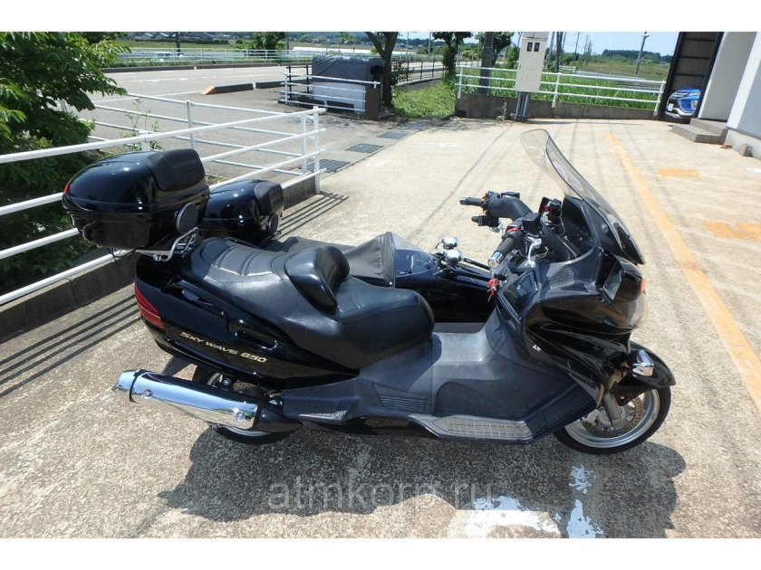 Сузуки Скайвэй 650