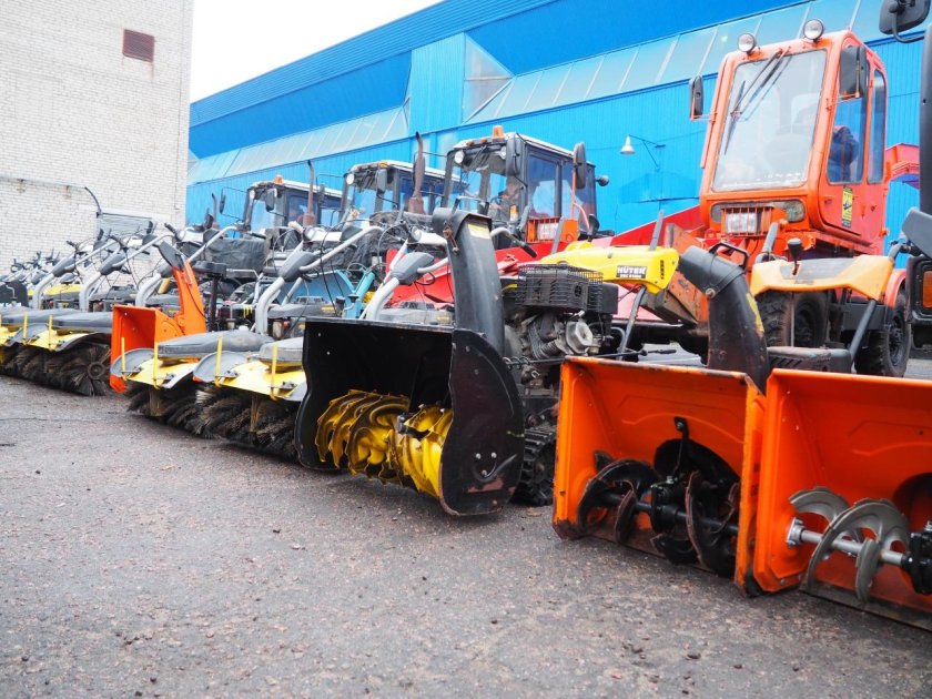 Парад техники ГБУ Жилищник