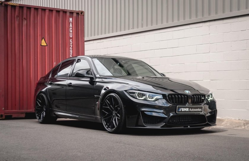BMW f30 m черная