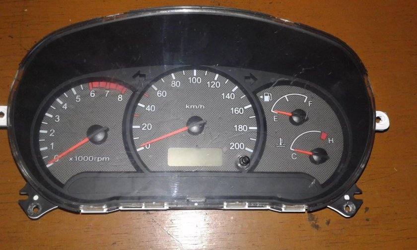 Панель приборов Хендай акцент 2008