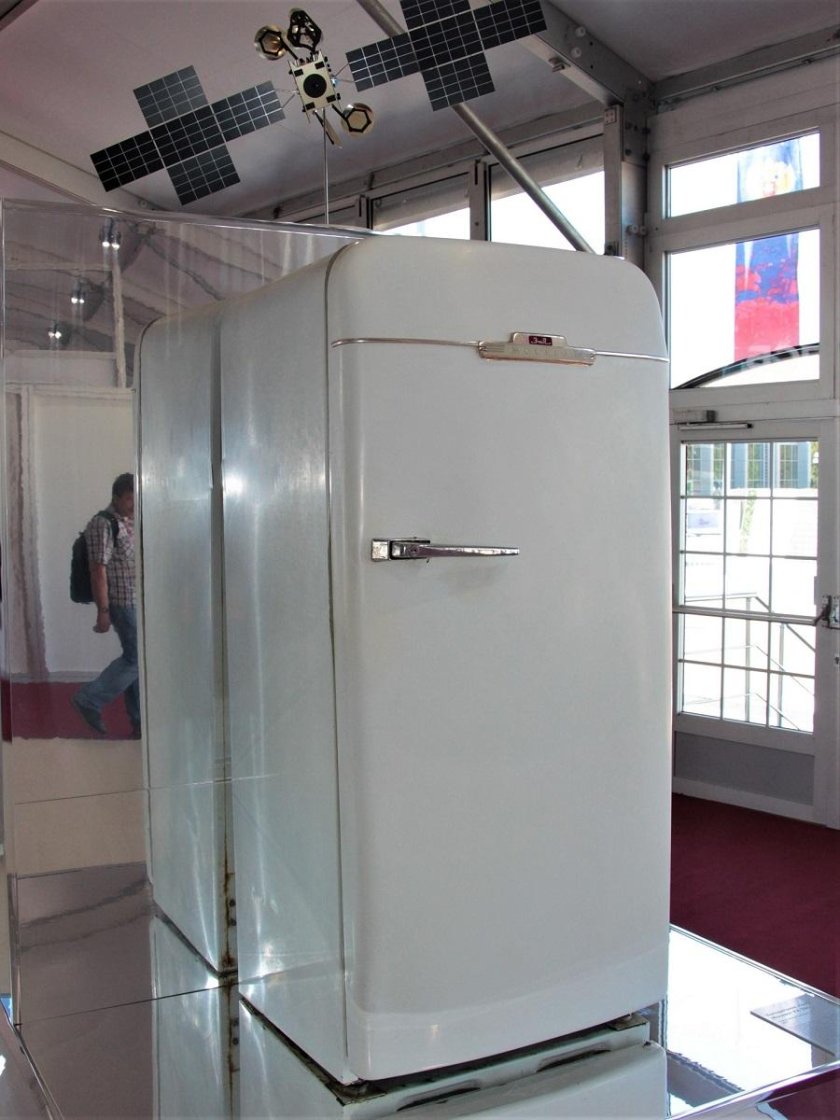 Холодильник ЗИЛ КХ-240