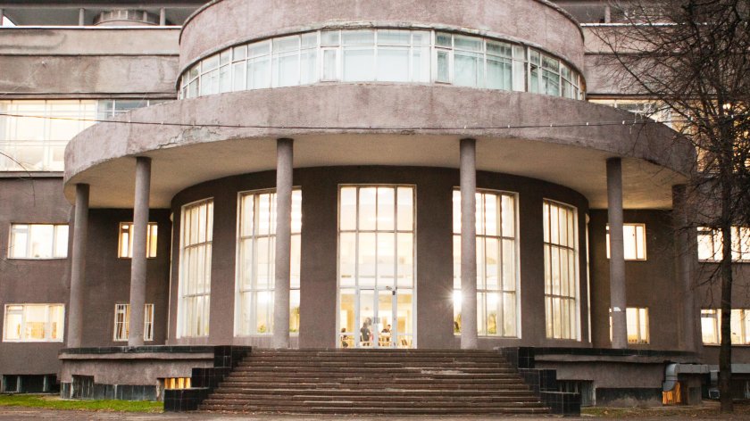 Дворец культуры им. Лихачева (ЗИЛА) В Москве