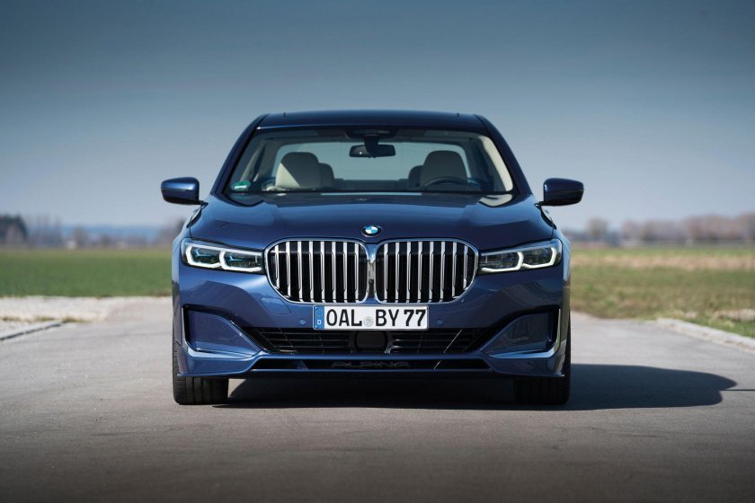 BMW 7 g12 Alpina