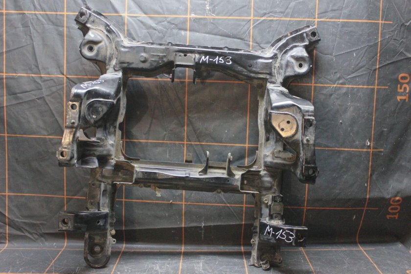 Гранд Витара передний подрамник