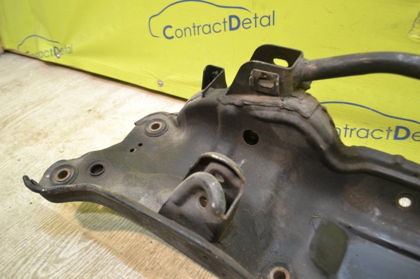 Задняя балка Сузуки Лиана 4х4