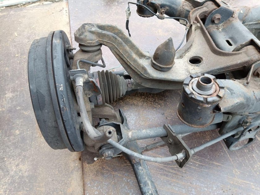 Подрамник Сузуки эскудо