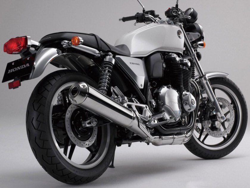 Мотоцикл Хонда CB 1100