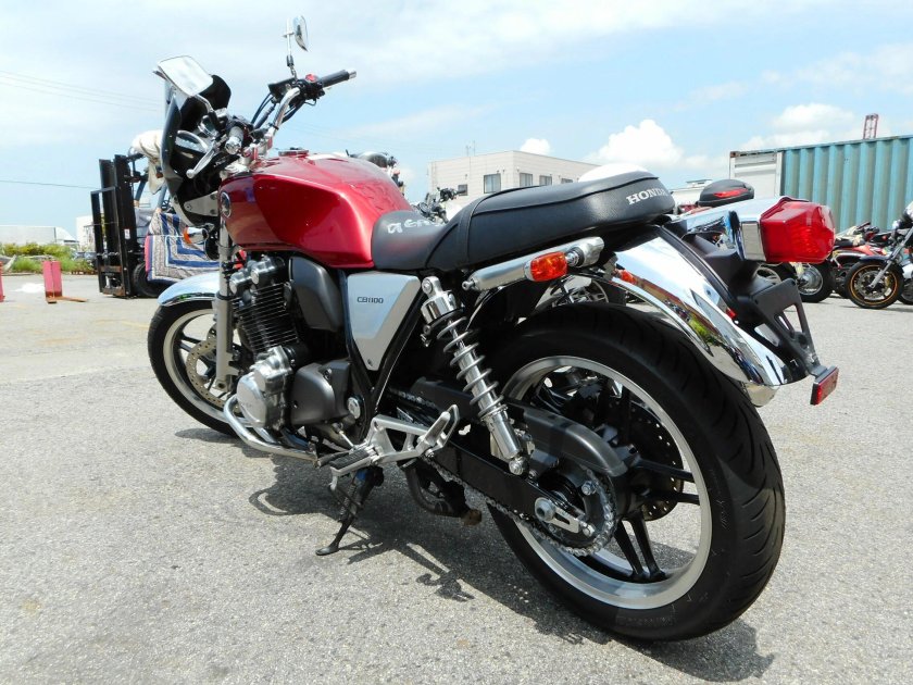 Honda cb1100 2023