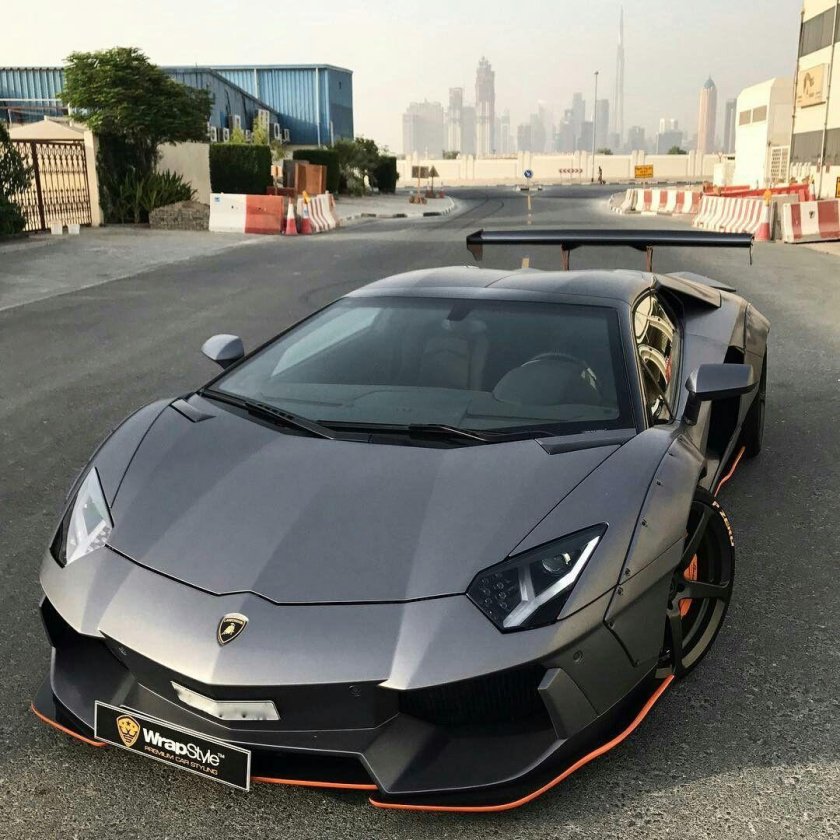 Ламборгини хуракан родстер