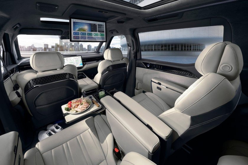 Минивэн zeekr 009