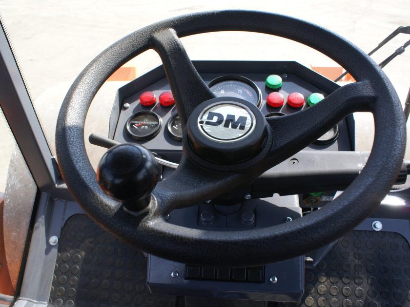 Снегопогрузчик лаповый dm-09