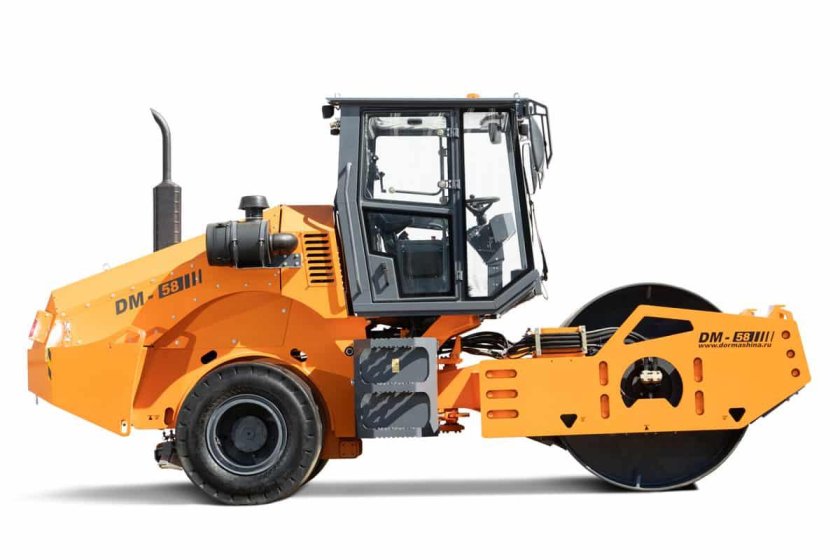 Каток дорожный комбинированный dm-58