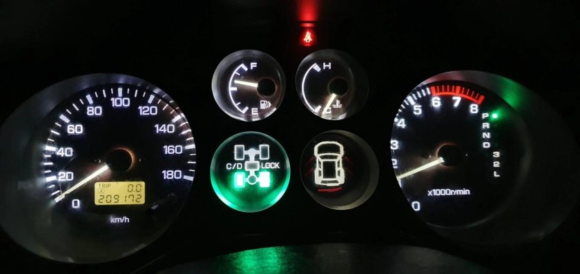 Лампы приборной панели Митсубиси Паджеро 3