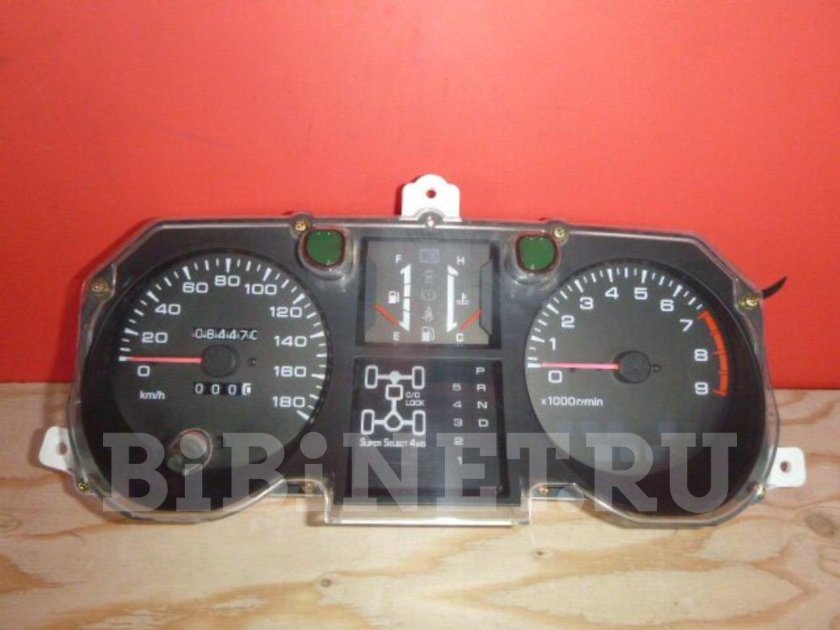 Комбинация приборов Паджеро 4