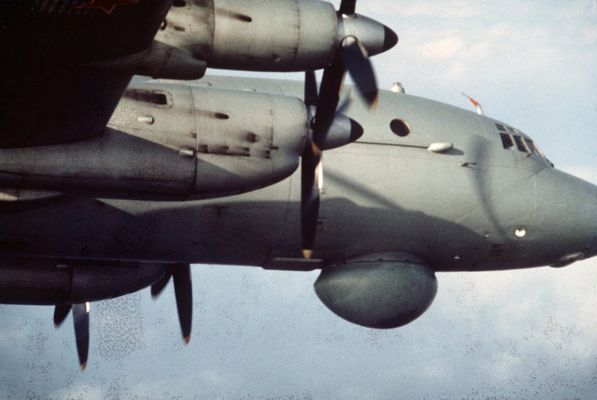 Противолодочный самолет ил-38н