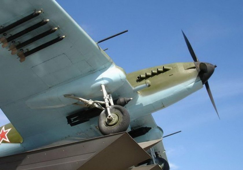 Ил-2 закрылки