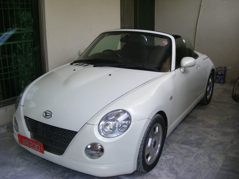 Daihatsu Copen 2003