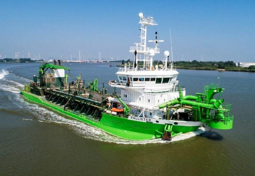 Dredging Vessel