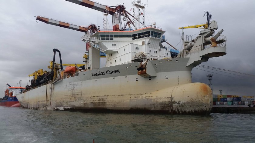 Hopper Dredger судно