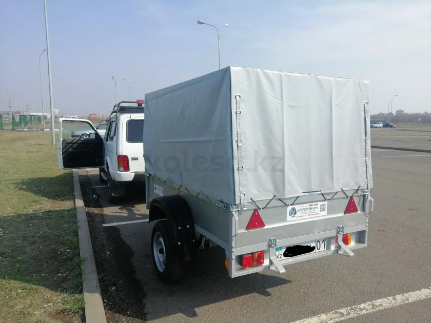 Прицеп ССТ-7132-8к