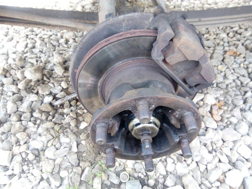 2 Сальника на заднюю ступицу Газель бизнес дисковые тормоза