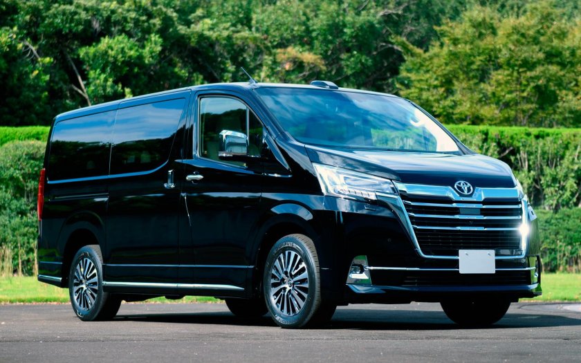 Микроавтобус тойота