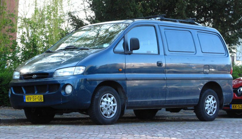 Hyundai h-200, 1998