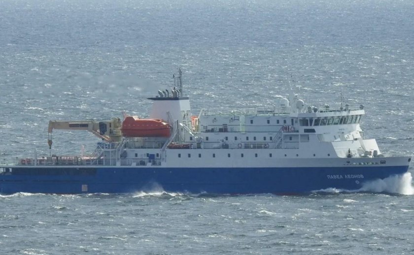 Паром Павел Леонов