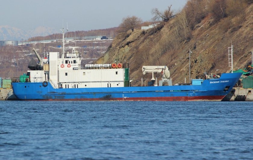 Василий Завойко судно
