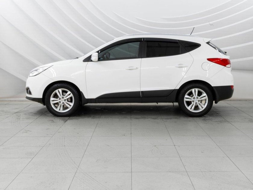 Хендай ix35 белый