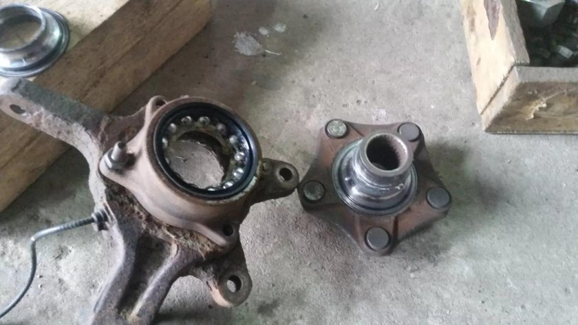 Ступичный подшипник Гранд Витара 2008