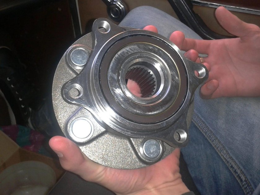 Ступичный подшипник Гранд Витара 2008