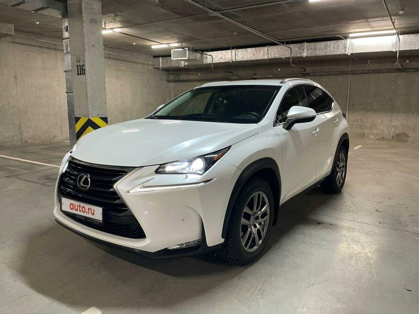 Лексус НХ 200 2016