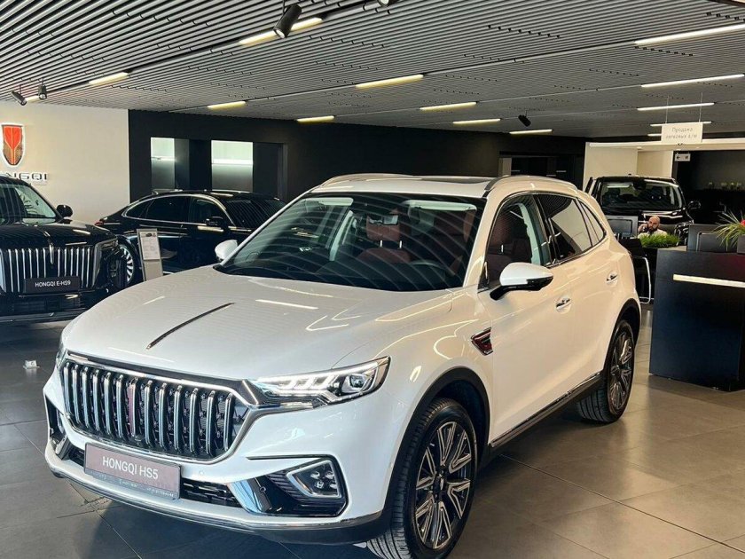 Кроссовер hongqi hs 5